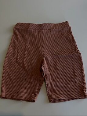 Zara Ribbed High-Waist Shorts in Dusty Rose
